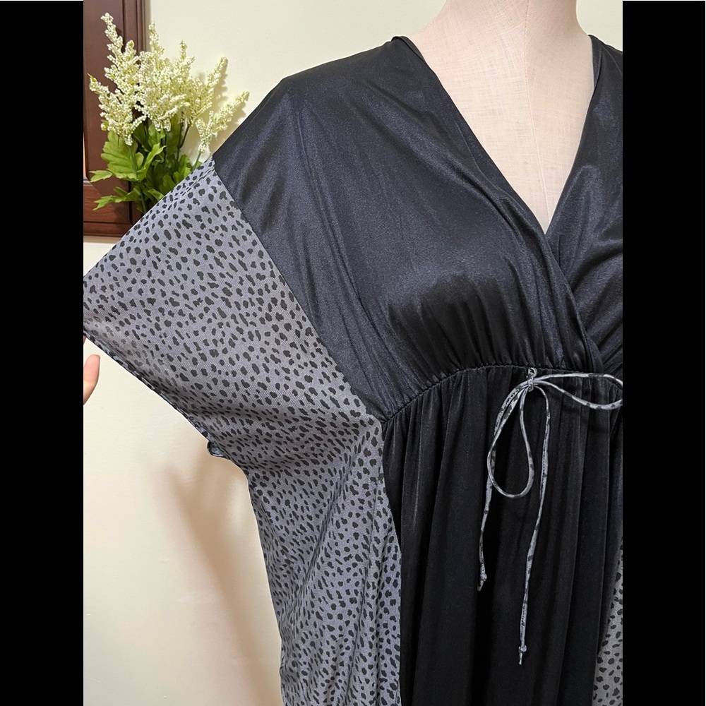 Vintage Undercover Wear Kimono Nylon Maxi Gown Sleepwear Black Gray - Picture 4 of 12